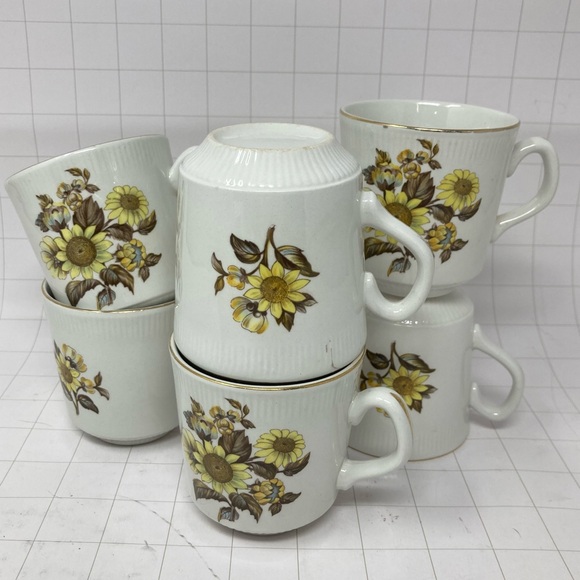 Six Royal Warwick Sunflower tea cups England sunflower print on white - Picture 3 of 11
